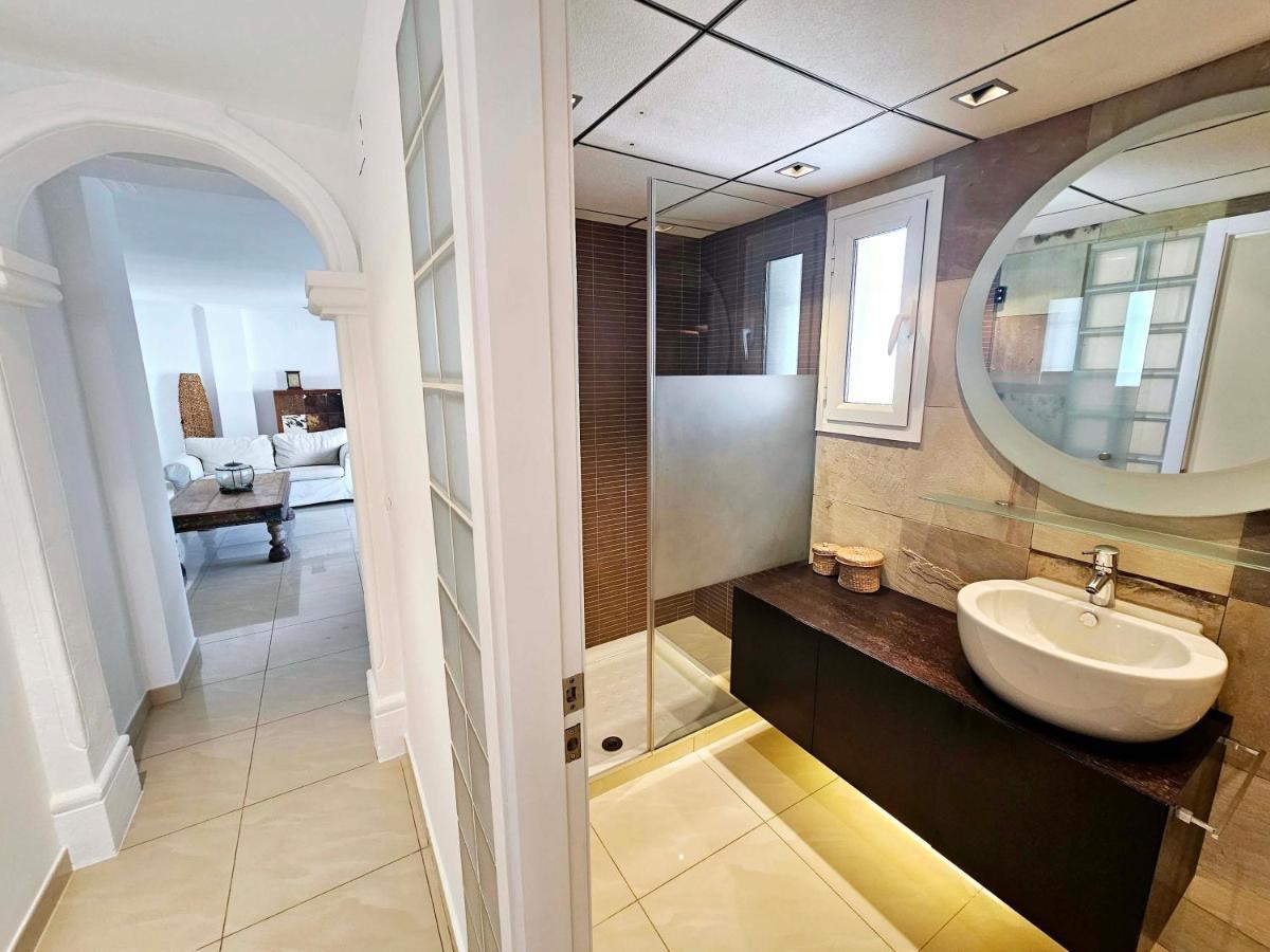 Amazing Attic In City Center Αλικάντε Εξωτερικό φωτογραφία